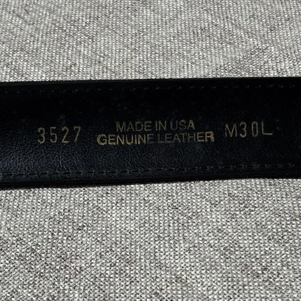 Vintage Black Suede Leather Belt Brass Scalloped Buckle Size 30 Made in USA 3527